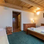 Marymont Sggw Przy Dolinie Kościeliskiej 3*